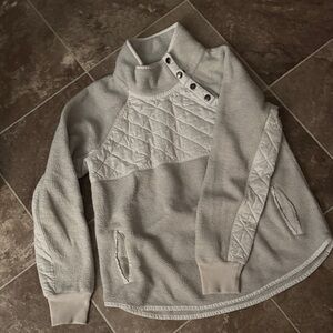 Abercrombie & Fitch Light Gray Quilted Mock-Neck Pullover